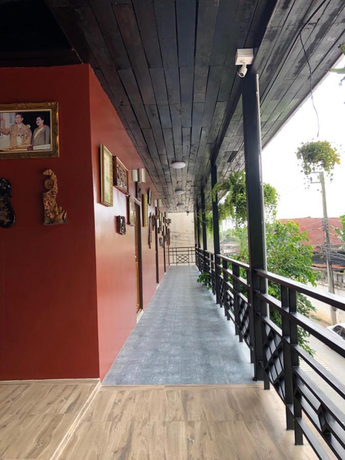 Nonthun 1 Hostel Khon Kaen Buitenkant foto