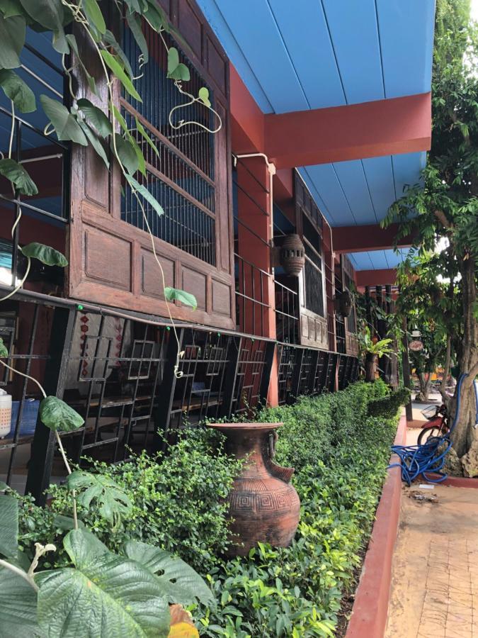 Nonthun 1 Hostel Khon Kaen Buitenkant foto